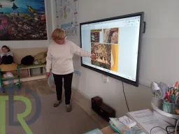 Beseda o včelách v 2.B